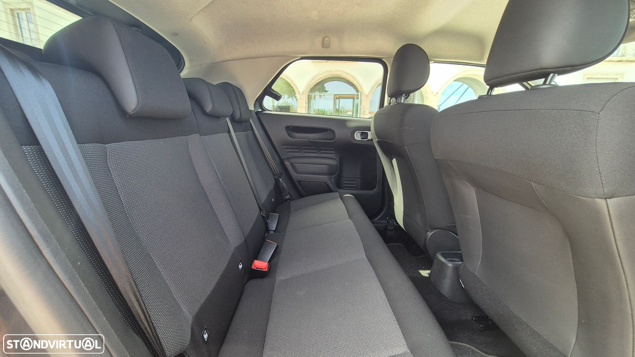 Citroën C4 Cactus 1.2 PureTech Feel - 32