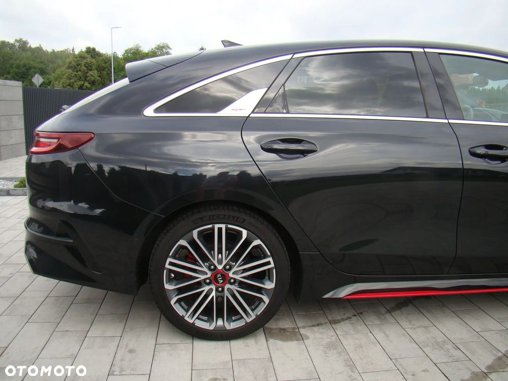 Kia ProCeed 1.6 T-GDI OPF GT - 12