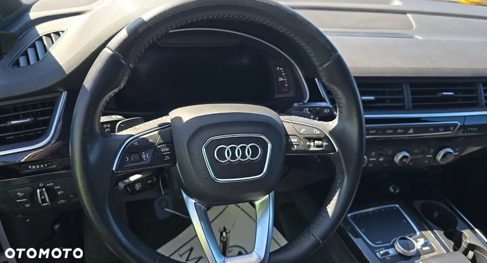 Audi Q7 - 15