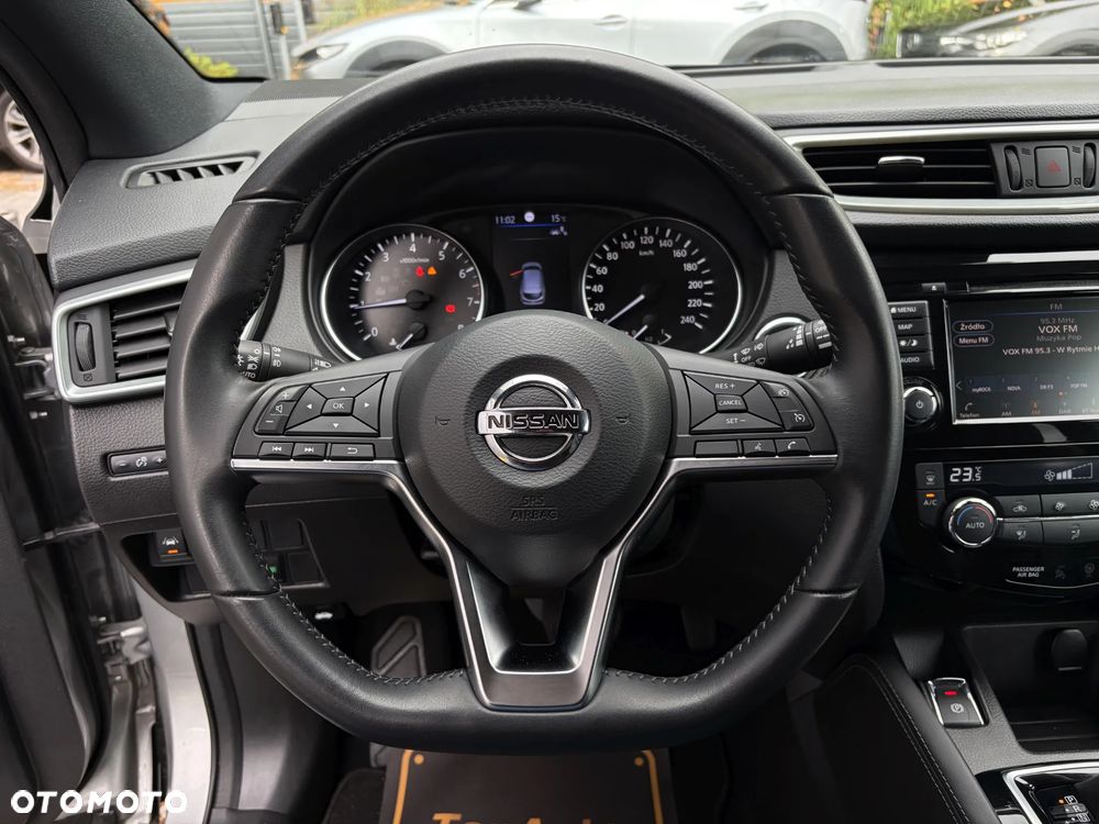 Nissan Qashqai 1.3 DIG-T DCT TEKNA - 22