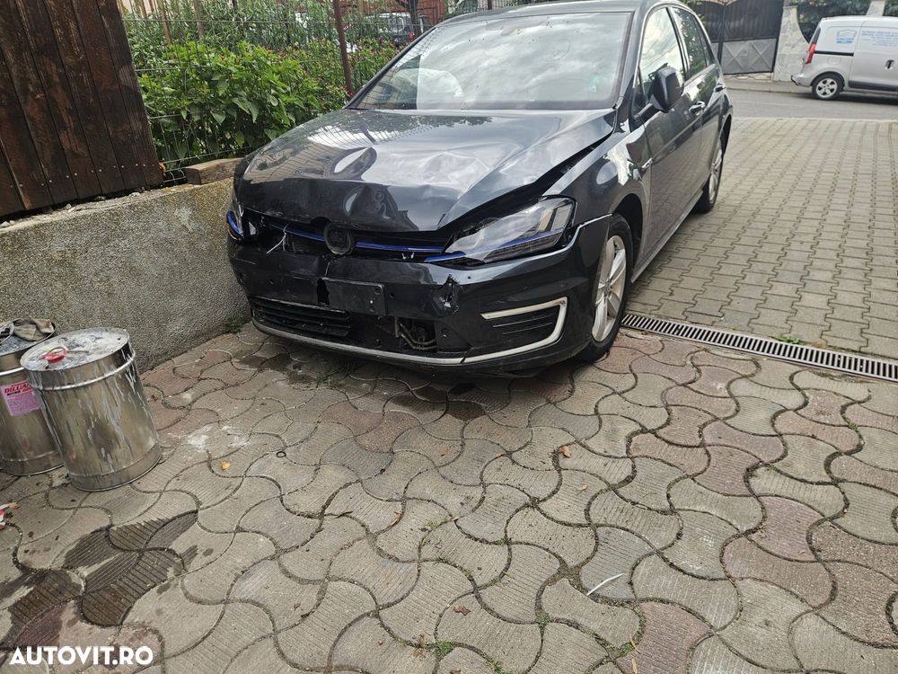 Volkswagen Golf Standard - 8