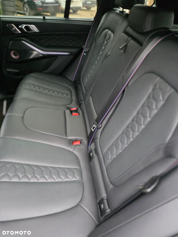 BMW X5 M Competition - 25