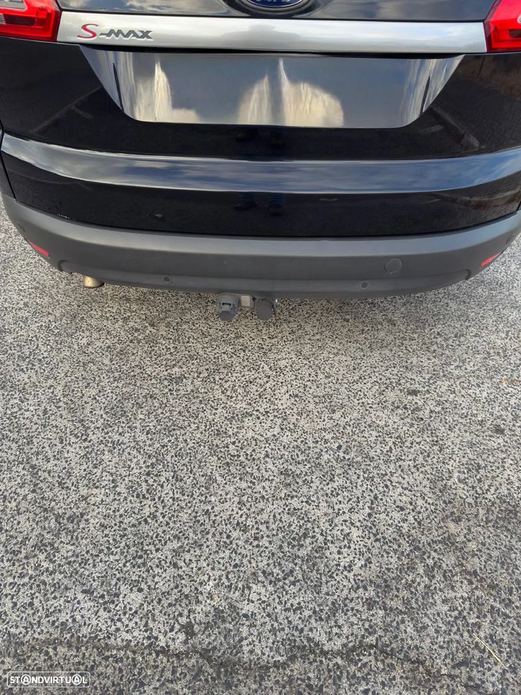Ford S-Max 2.0 TDCi Titanium 7L - 6