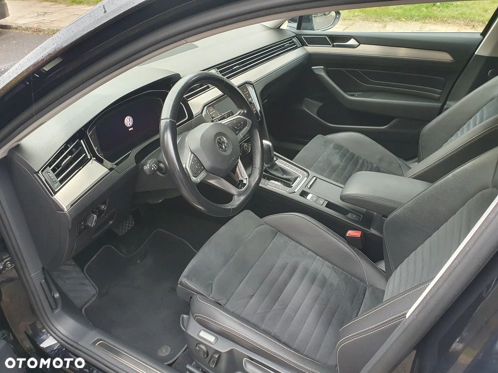 Volkswagen Passat 2.0 TSI Elegance DSG - 19