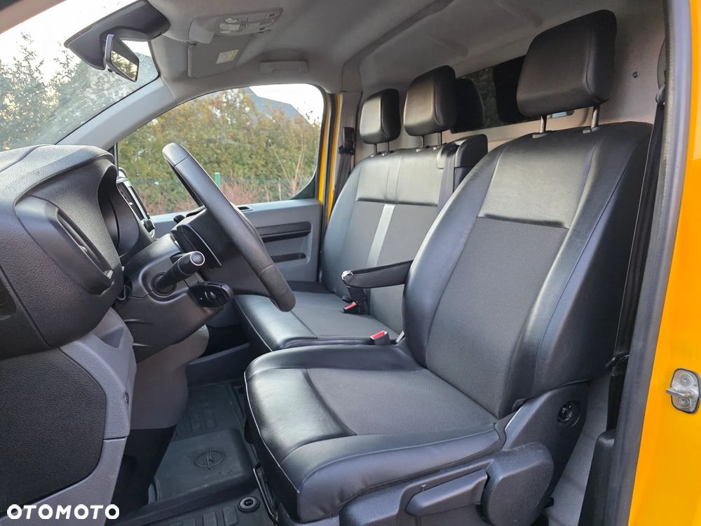 Opel VIVARO - 17