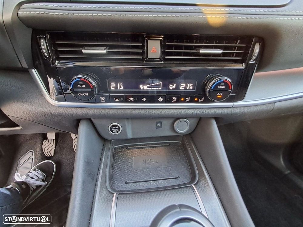 Nissan Qashqai 1.3 DIG-T Tekna - 10