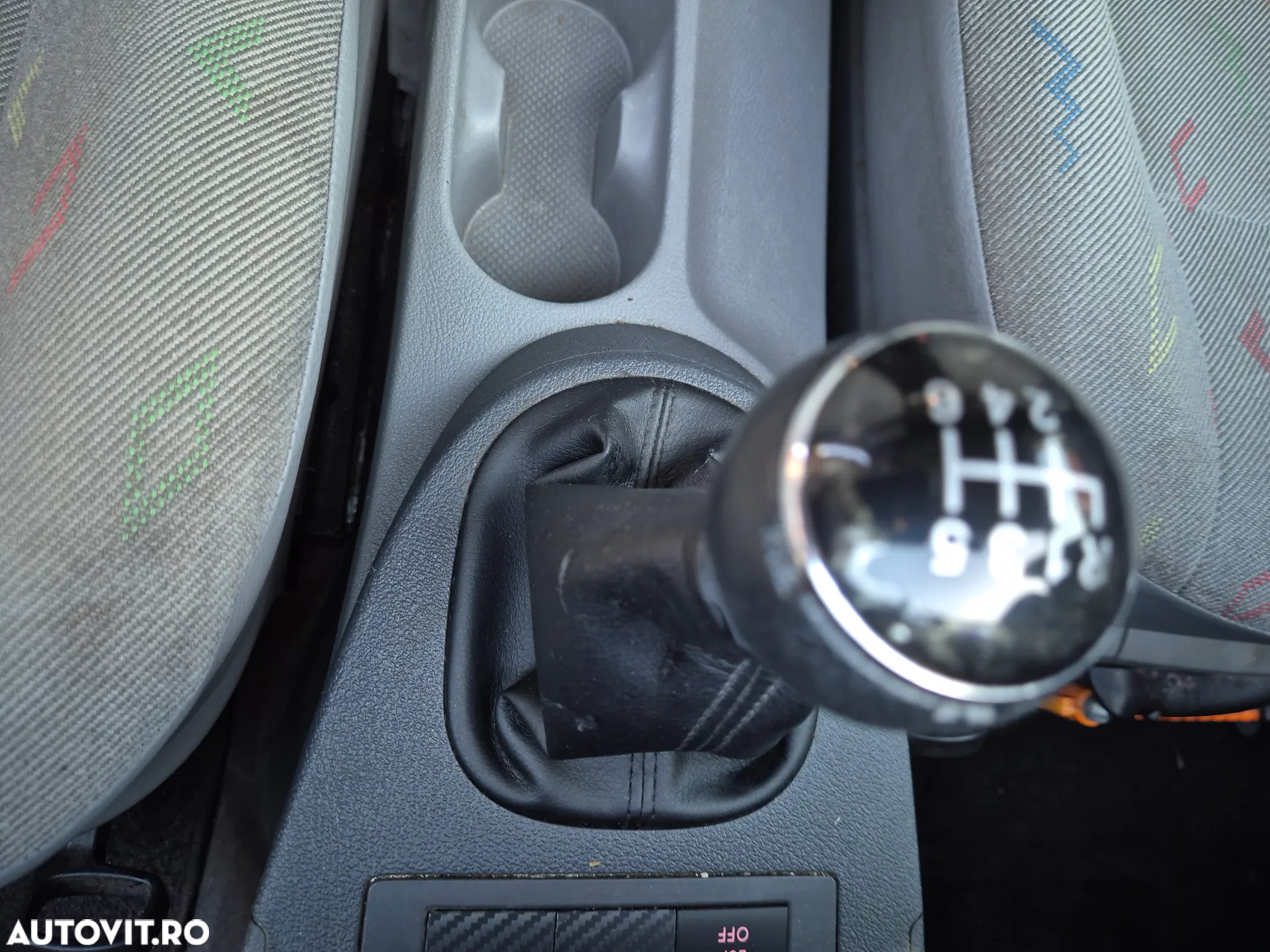 Volkswagen Caddy 1.9 TDI DPF (5-Si.) 4MOTION - 6