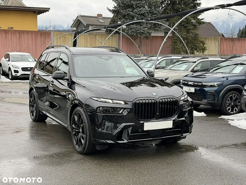 BMW X7 2026 photo 2