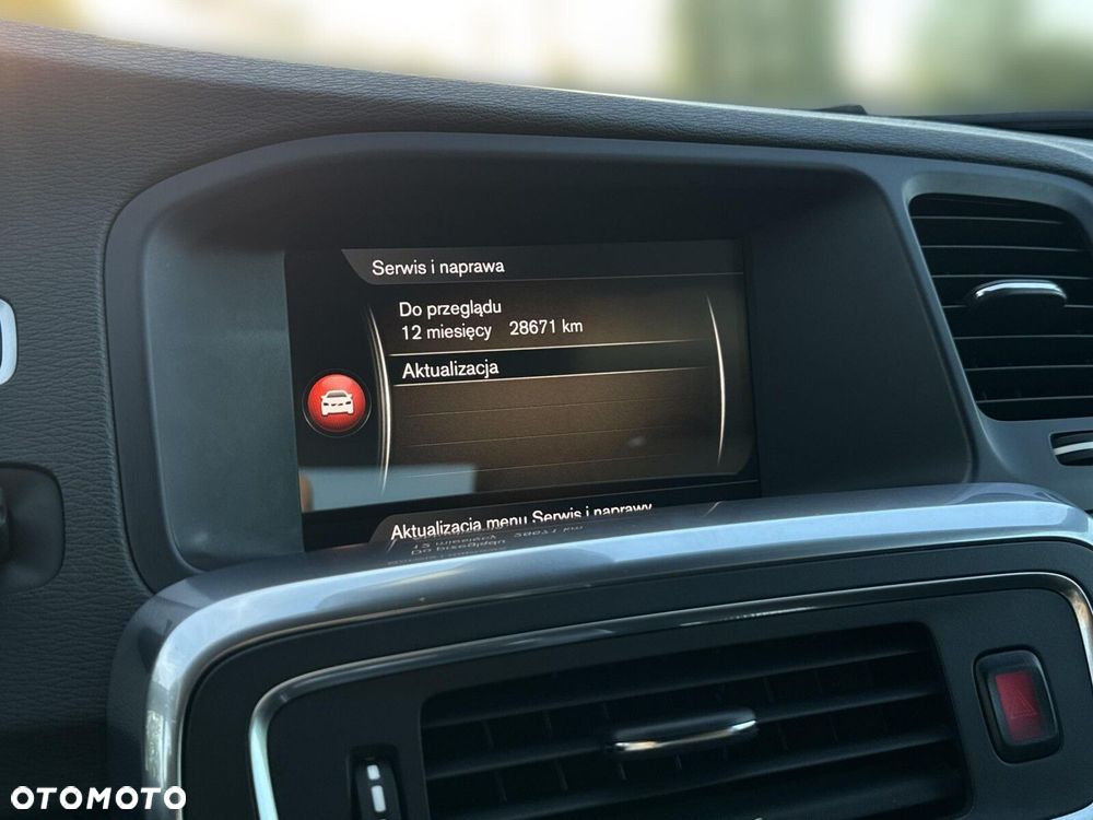 Volvo V60 - 32