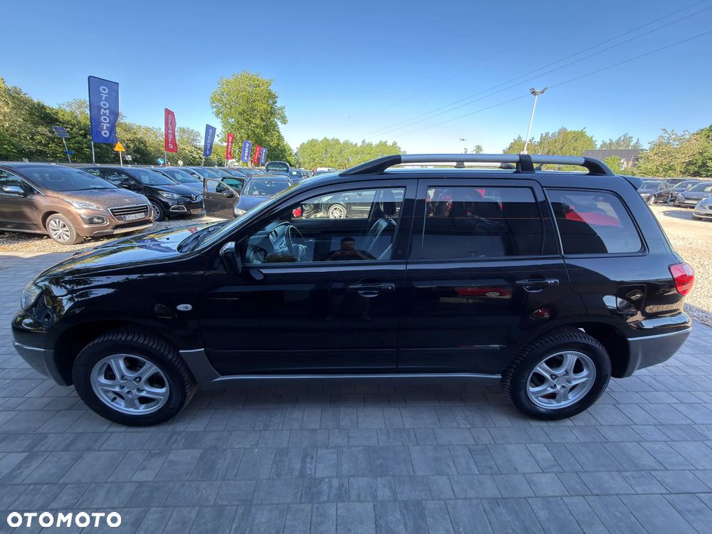 Mitsubishi Outlander 2.0 Invite - 21