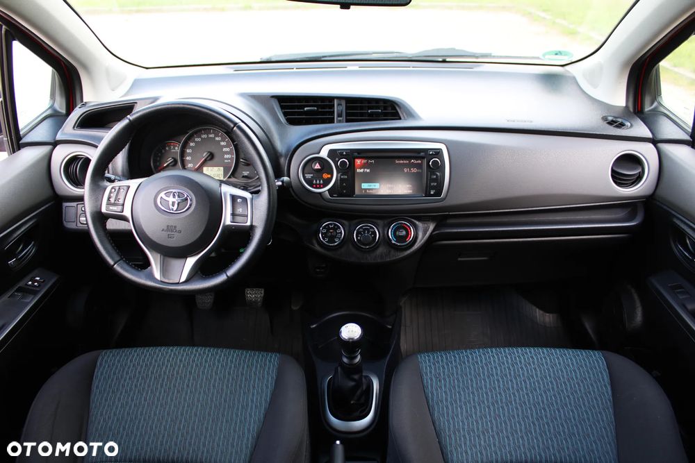 Toyota Yaris - 13