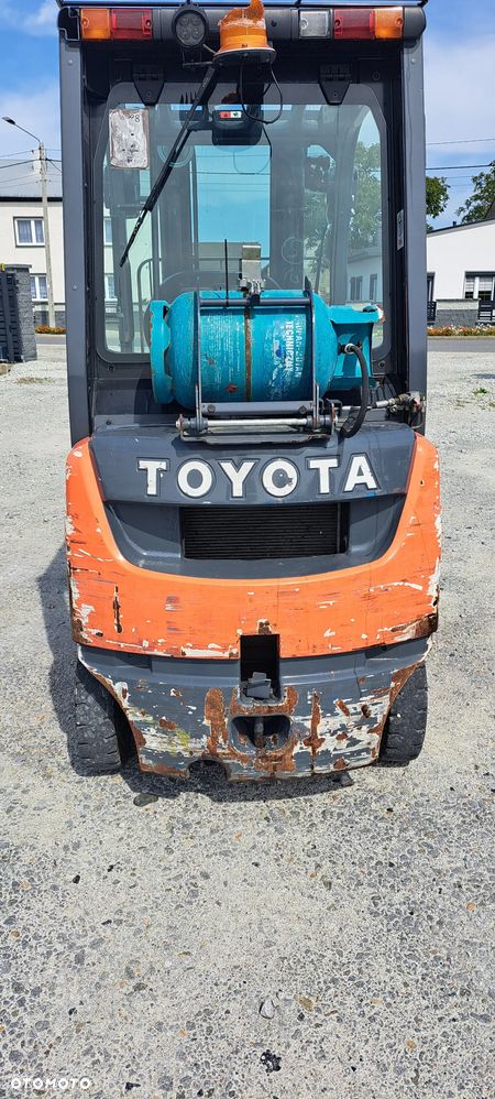 Toyota Tonero - 15