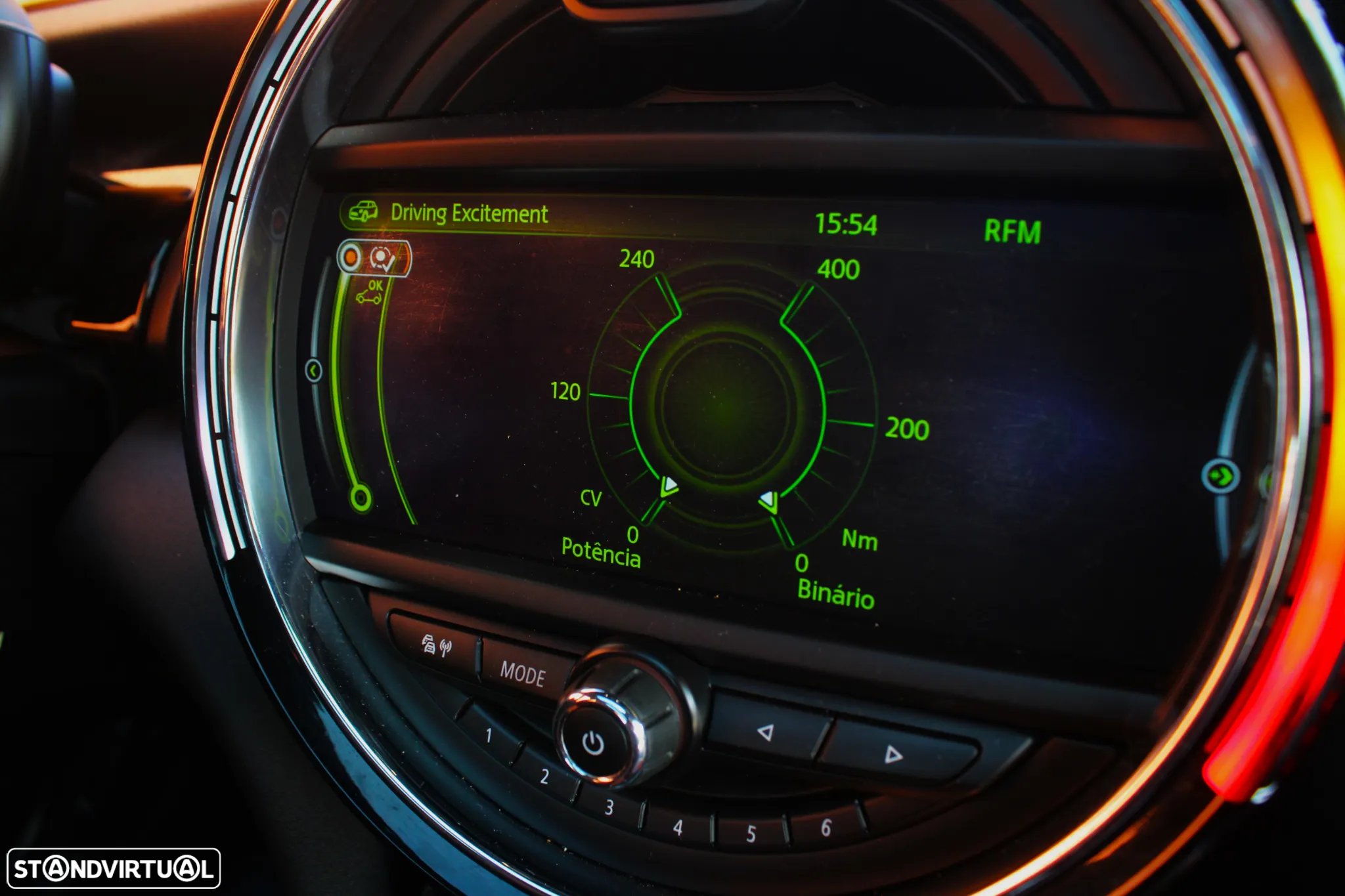 MINI 3 Portas John Cooper Works Sport Aut. - 57