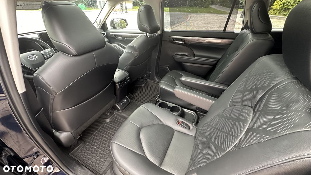 Toyota Highlander - 21