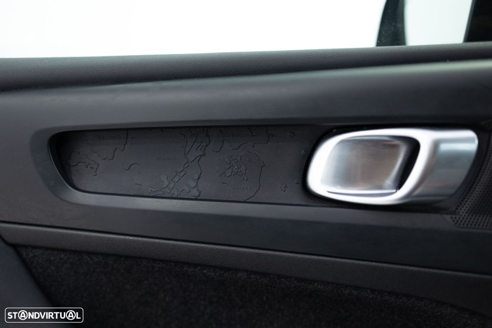 Volvo C40 Recharge Extended Range Plus - 27