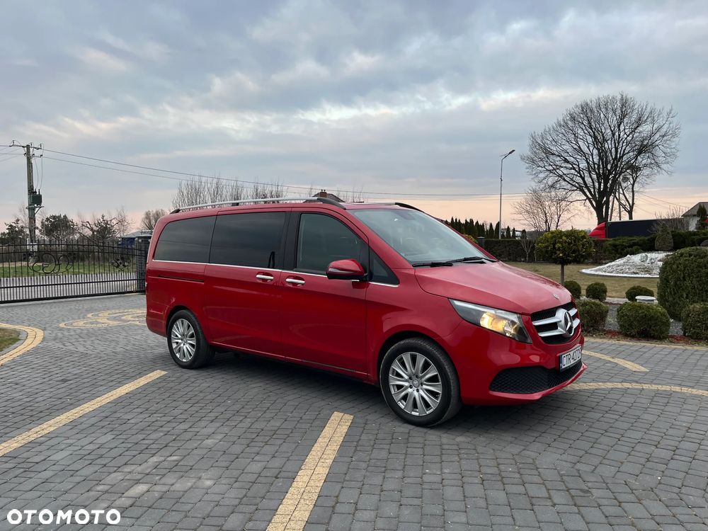 Mercedes-Benz Klasa V - 4