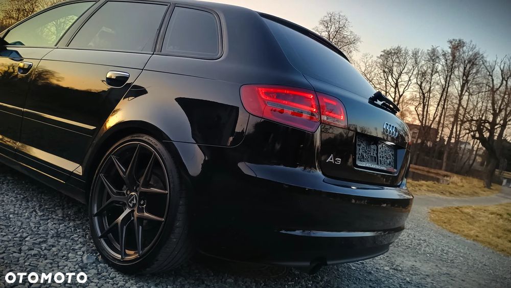 Audi A3 Sportback 1.6 Ambiente - 20