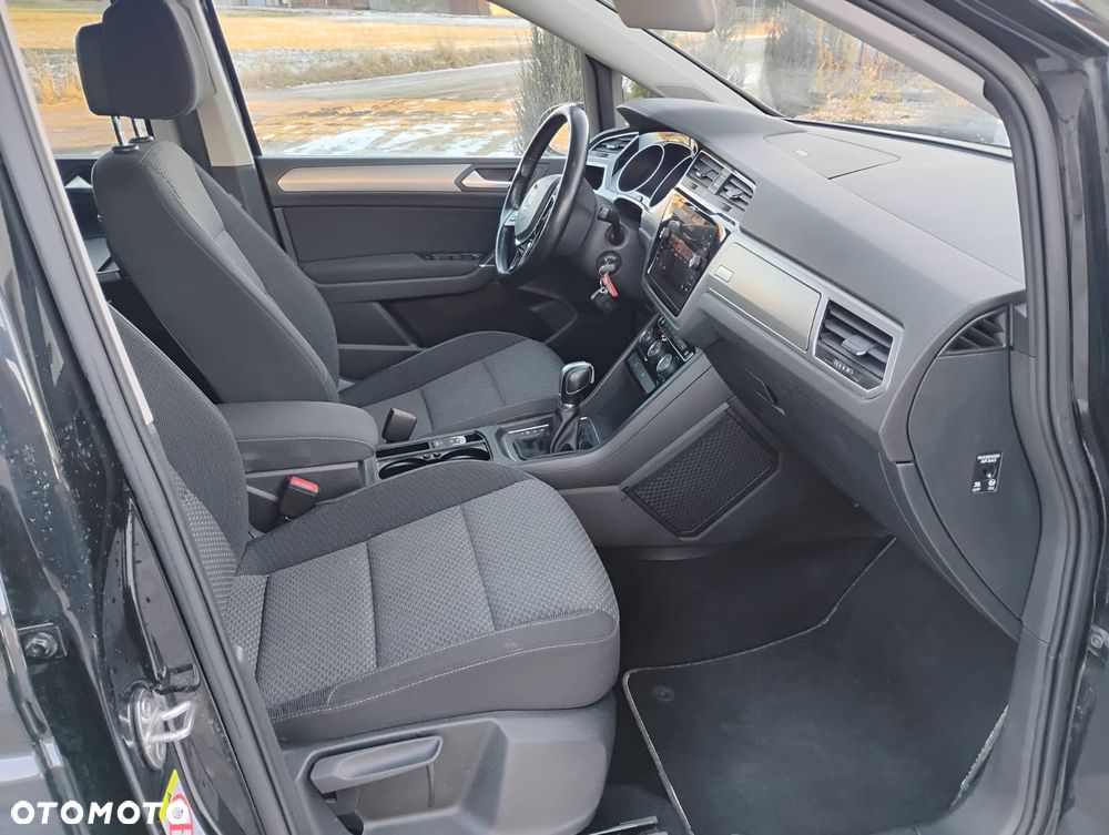 Volkswagen Touran 1.6 TDI SCR (BlueMotion Technology) DSG SOUND - 24