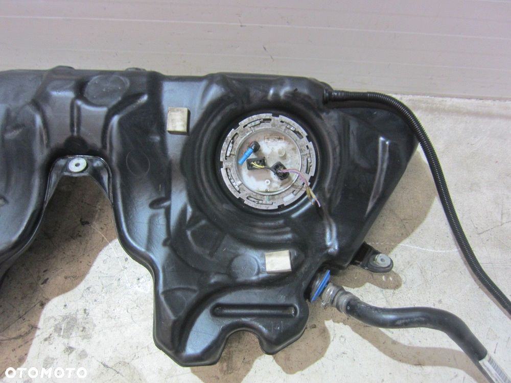 BMW F10 528I N52 N55 535 ZBIORNIK BAK PALIWA 7207332 16117268031 7206420 - 4