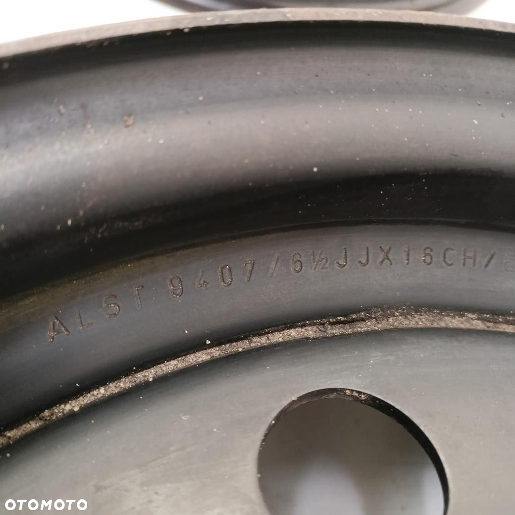 Felga 5x114,3 16 Mitsubischi Outlander (E9250) - 2