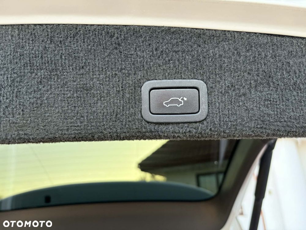 Volvo XC 60 D4 Geartronic Momentum - 22