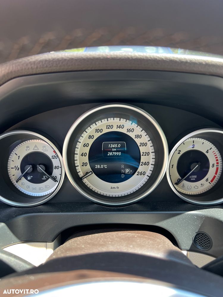 Mercedes-Benz E - 3