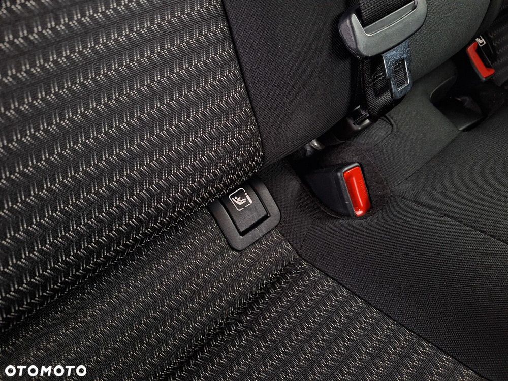 Kia Ceed 1.5 T-GDI M - 33