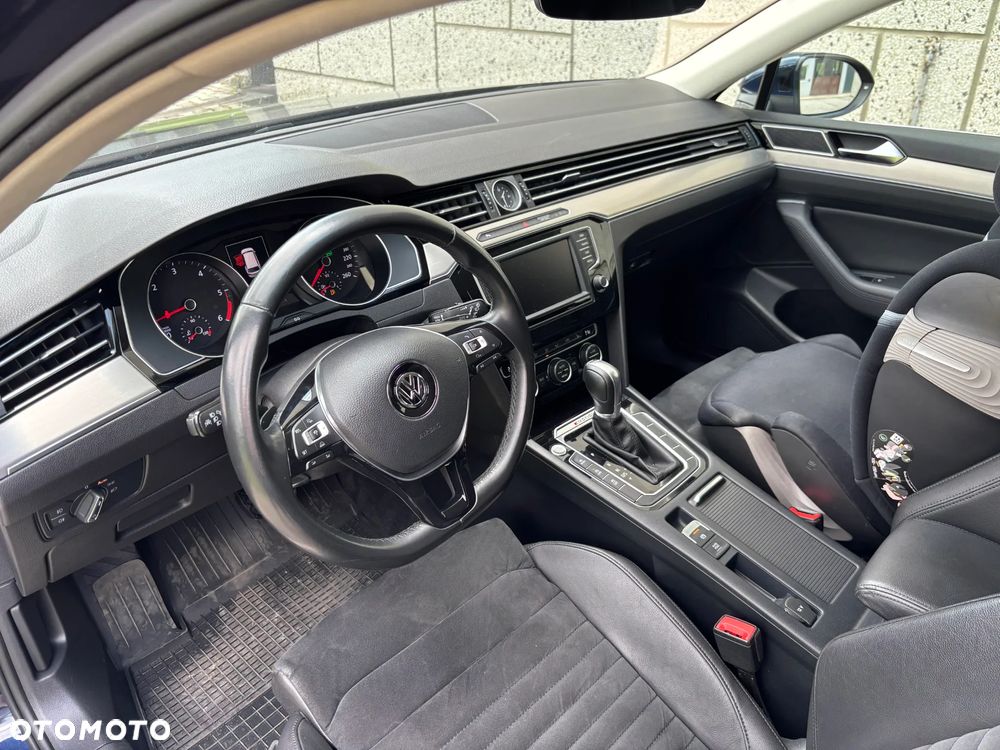 Volkswagen Passat Variant - 13