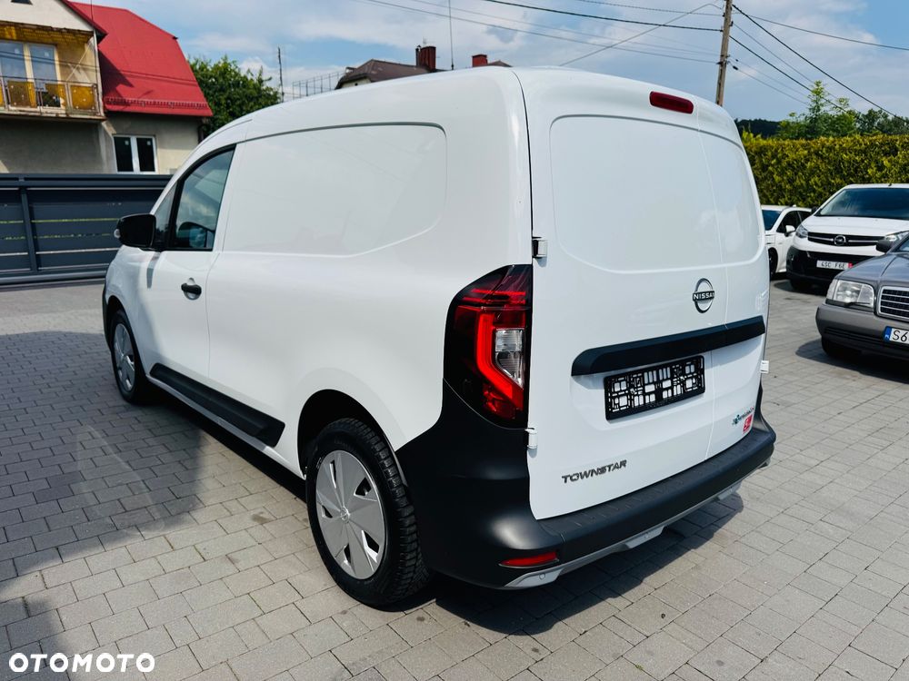 Nissan Townstar EV - 13