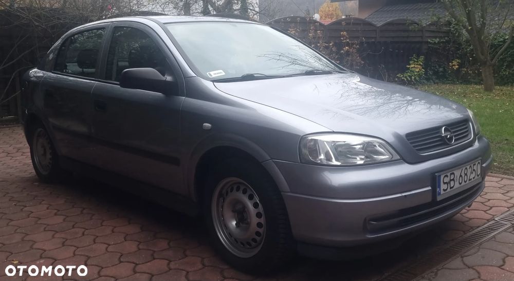 Opel Astra 1.4 - 3
