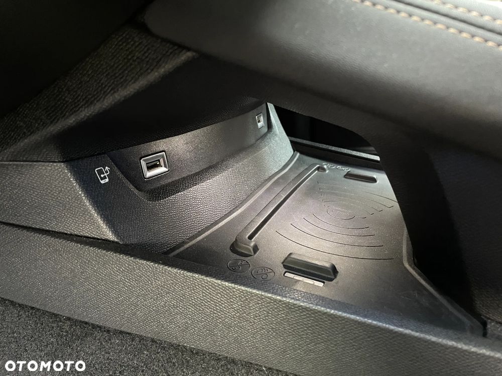 Peugeot 508 1.6 PureTech GT Line S&S EAT8 - 38
