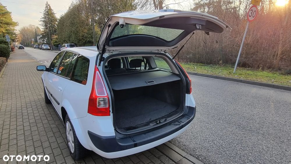 Renault Megane 1.4 16V Alize - 13