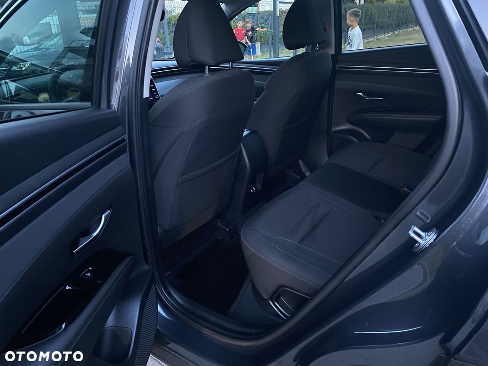 Hyundai Tucson 1.6 T-GDi Executive 2WD - 29