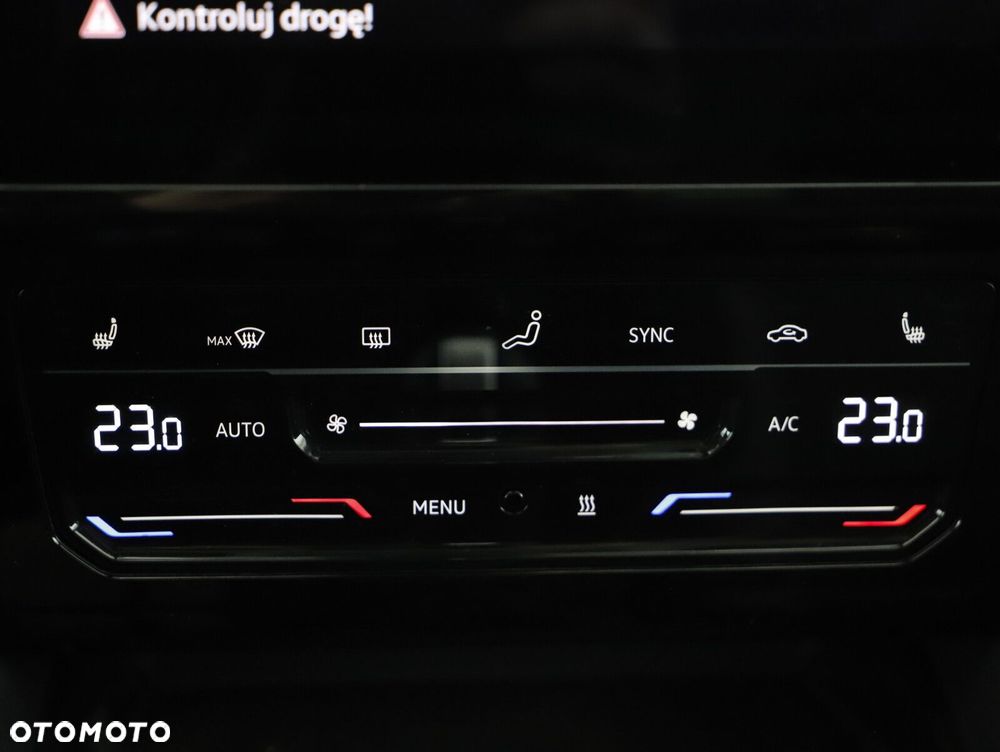Volkswagen Passat Alltrack - 25
