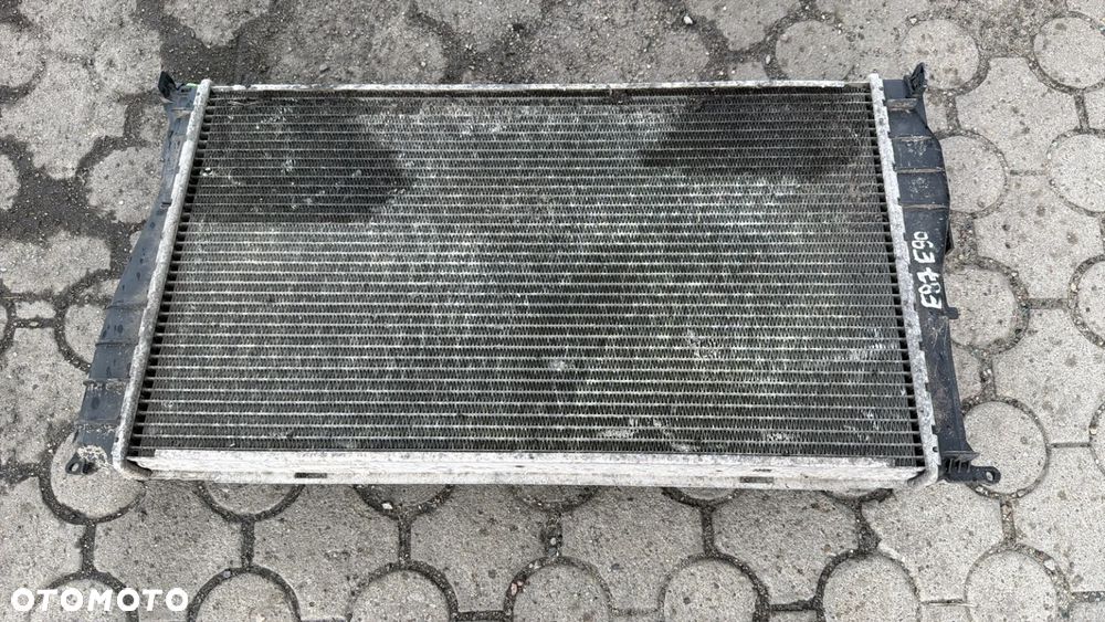 BMW E87 CHŁODNICA WODY 778889514 - 1