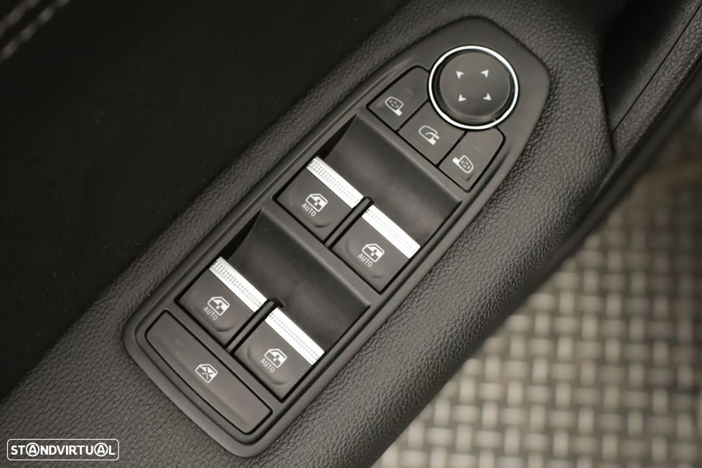 Renault Captur 1.0 TCe Techno - 21