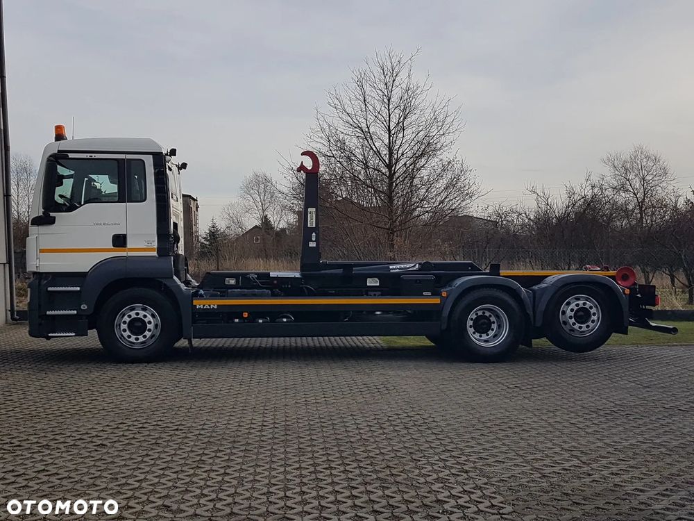 MAN TGS 26.420 E6 HAKOWIEC HS20 6x2 3-OSIE - 14