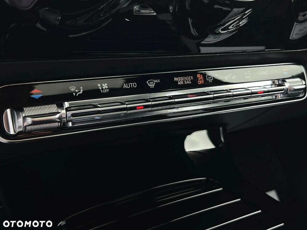 Mercedes-Benz Klasa A 220 4-Matic AMG Line 7G-DCT - 35