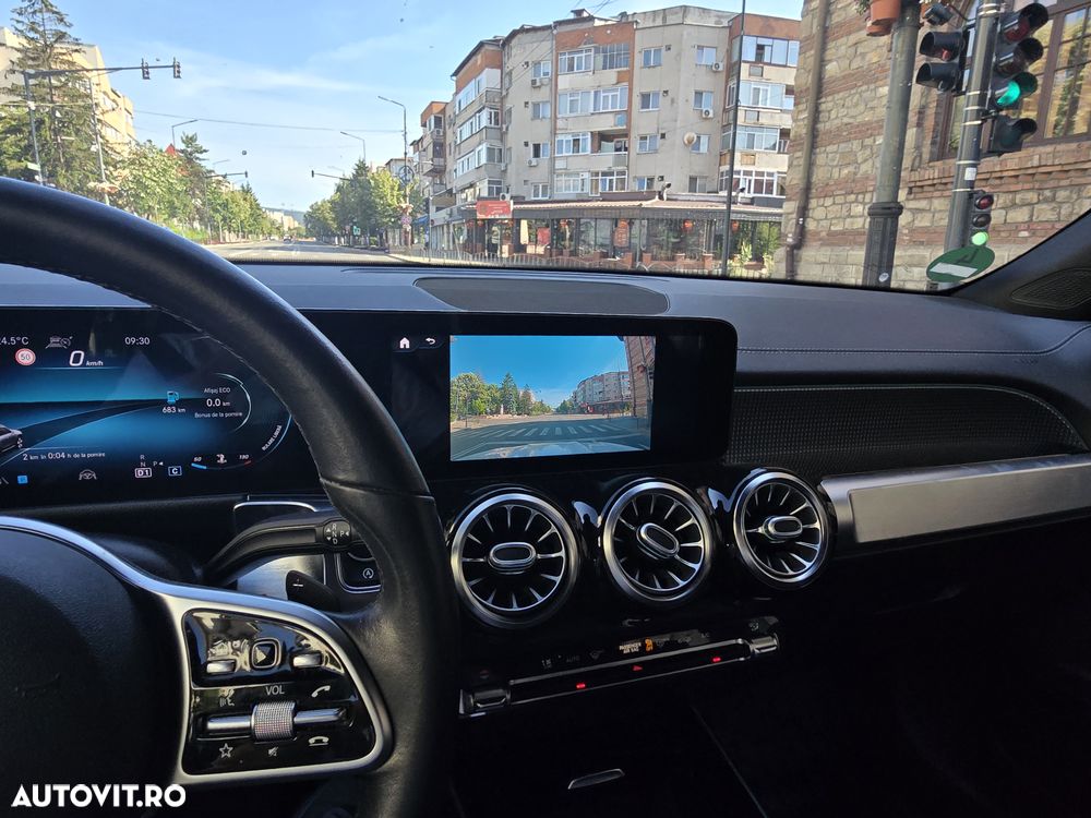 Mercedes-Benz GLB 220 d 8G-DCT Progressive - 24