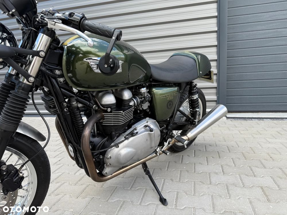 Triumph Thruxton - 22