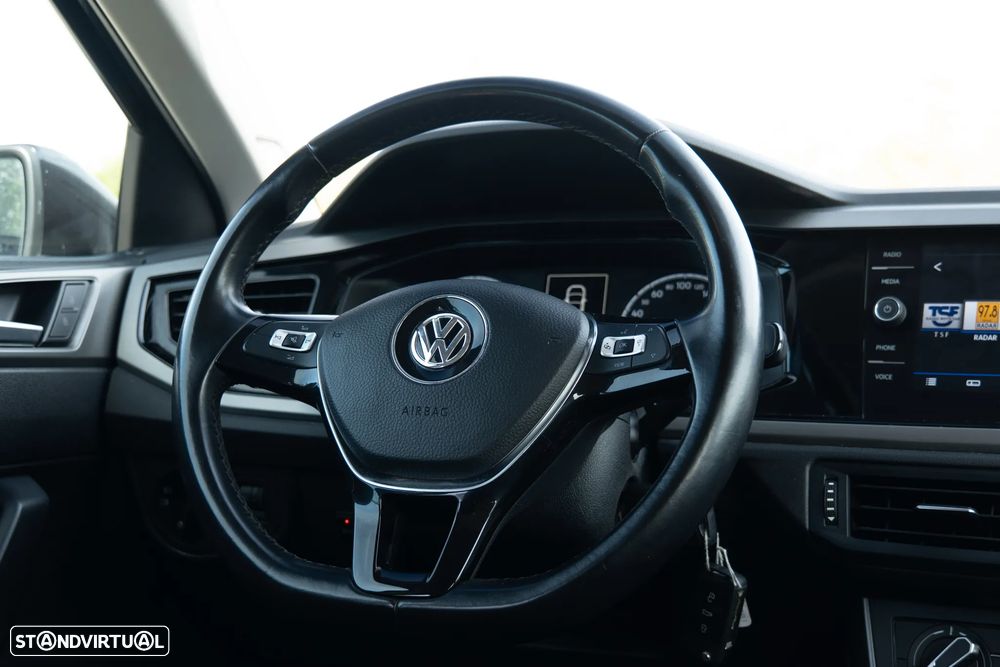 VW Polo 1.0 TSI Confortline DSG - 12