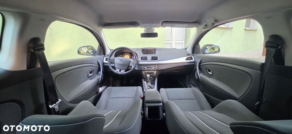 Renault Megane 1.5 dCi Dynamique - 8
