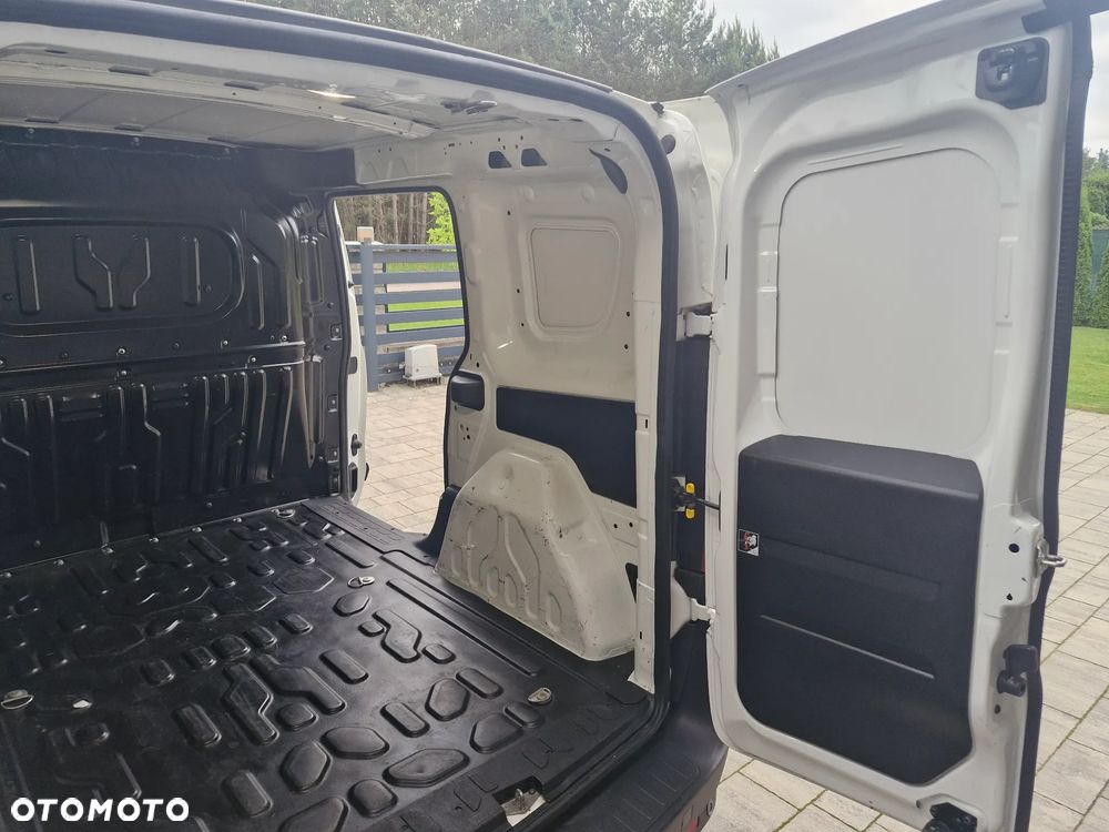 Fiat Doblo SX Cargo 1.6 Multijet 105KM Polski Salon *Klima *Po serwisie *Hak - 22