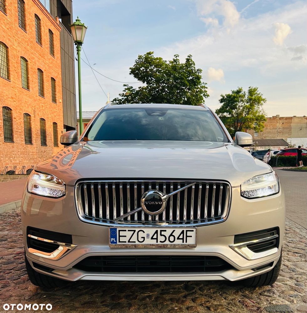 Volvo XC 90 - 2