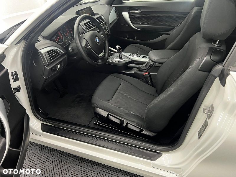 BMW Seria 2 218d M Sport - 12