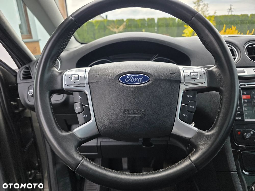 Ford S-Max 2.0 TDCi Titanium - 23