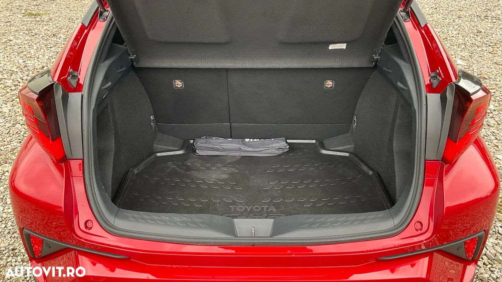 Toyota C-HR 1.8 HSD 4x2 CVT C-ult LED - 10