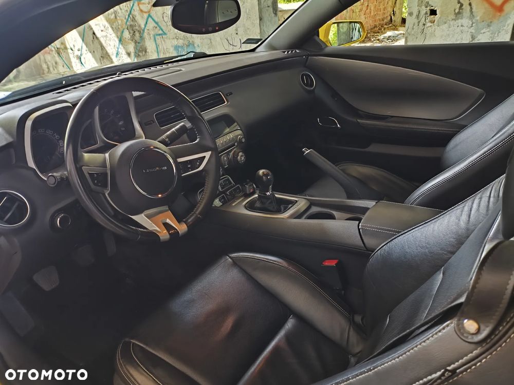 Chevrolet Camaro - 13