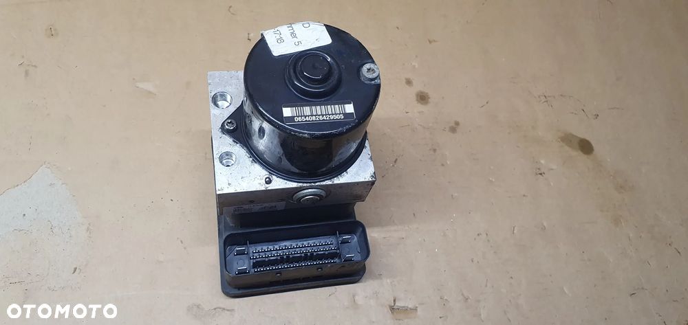 Pompa sterownik ABS Ford Focus MK2 Lift 8M51-2C405-EA - 6