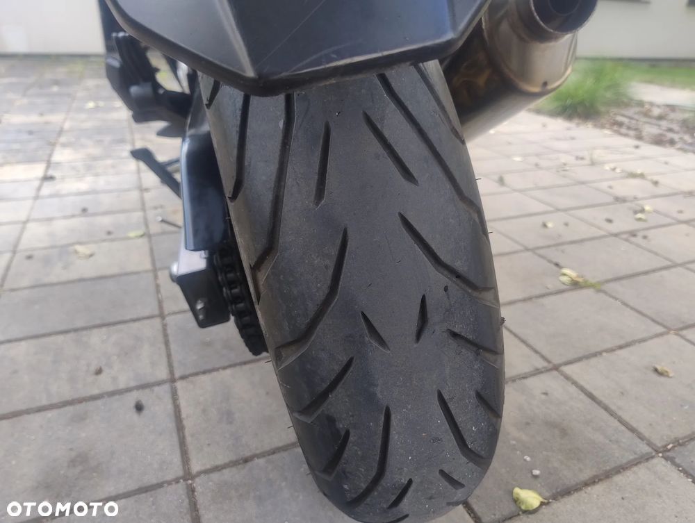 Honda CBF - 8